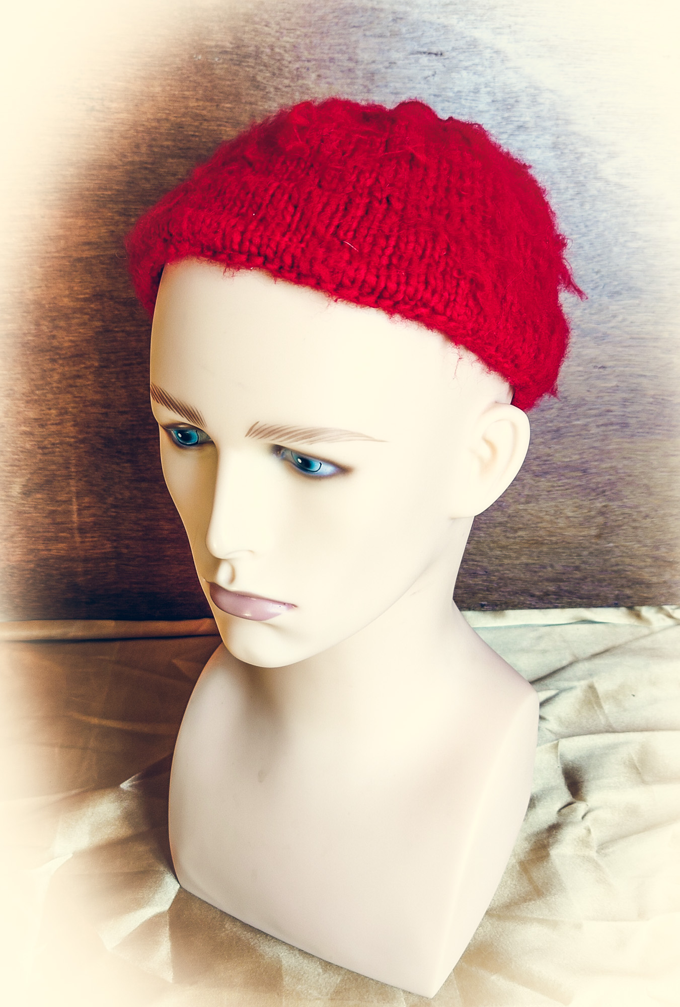 Yarns of the land - Monmouth Cap